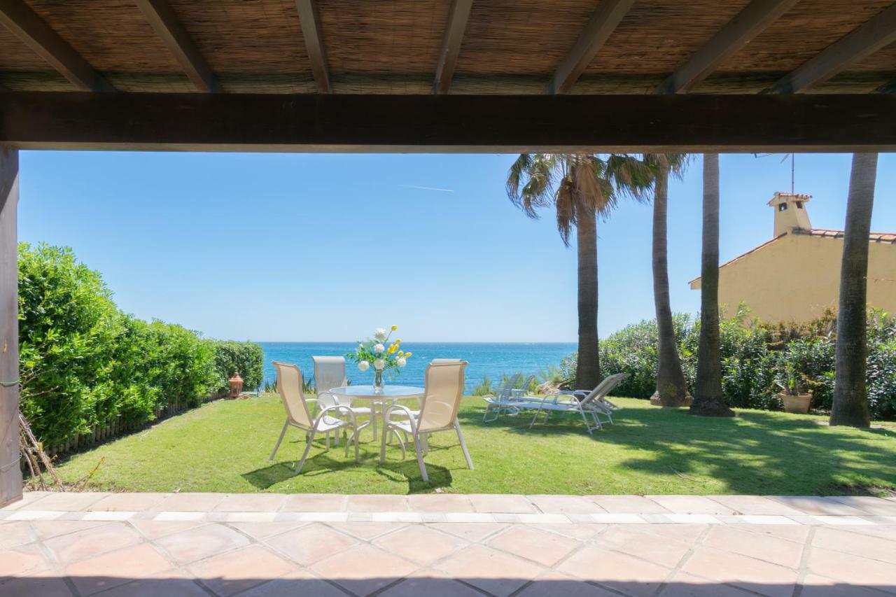 Urb Playa Azul 24 Villa Естепона Екстериор снимка