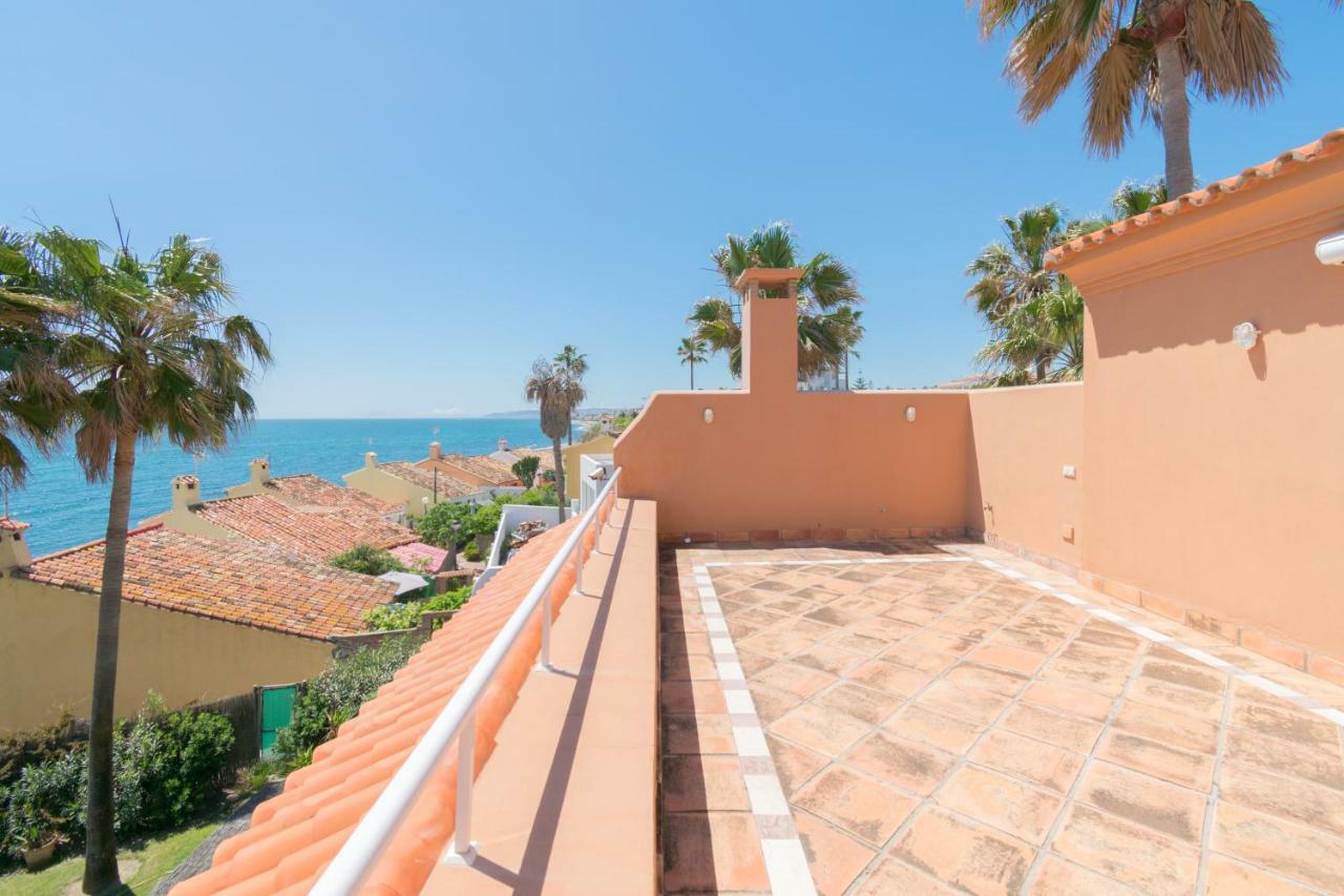 Urb Playa Azul 24 Villa Естепона Екстериор снимка