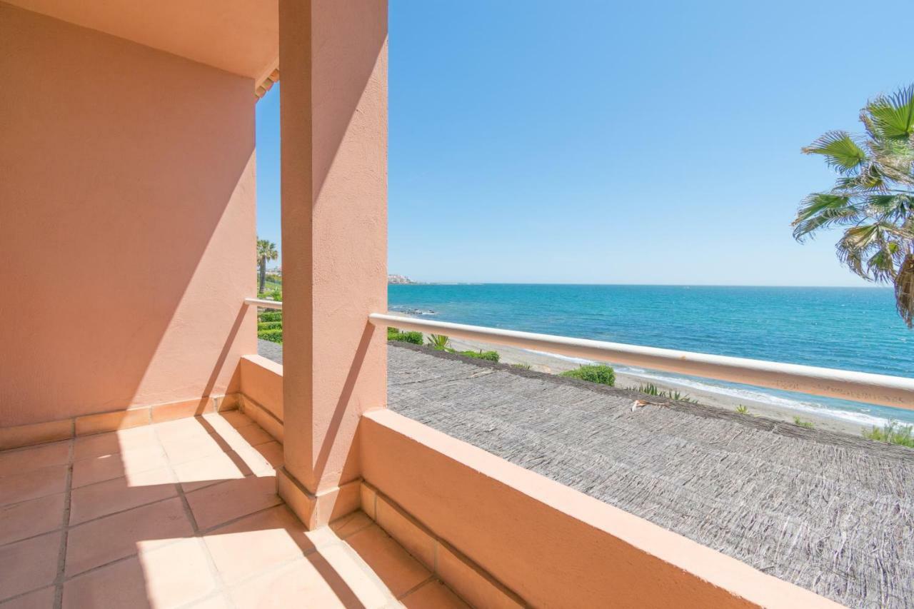 Urb Playa Azul 24 Villa Естепона Екстериор снимка
