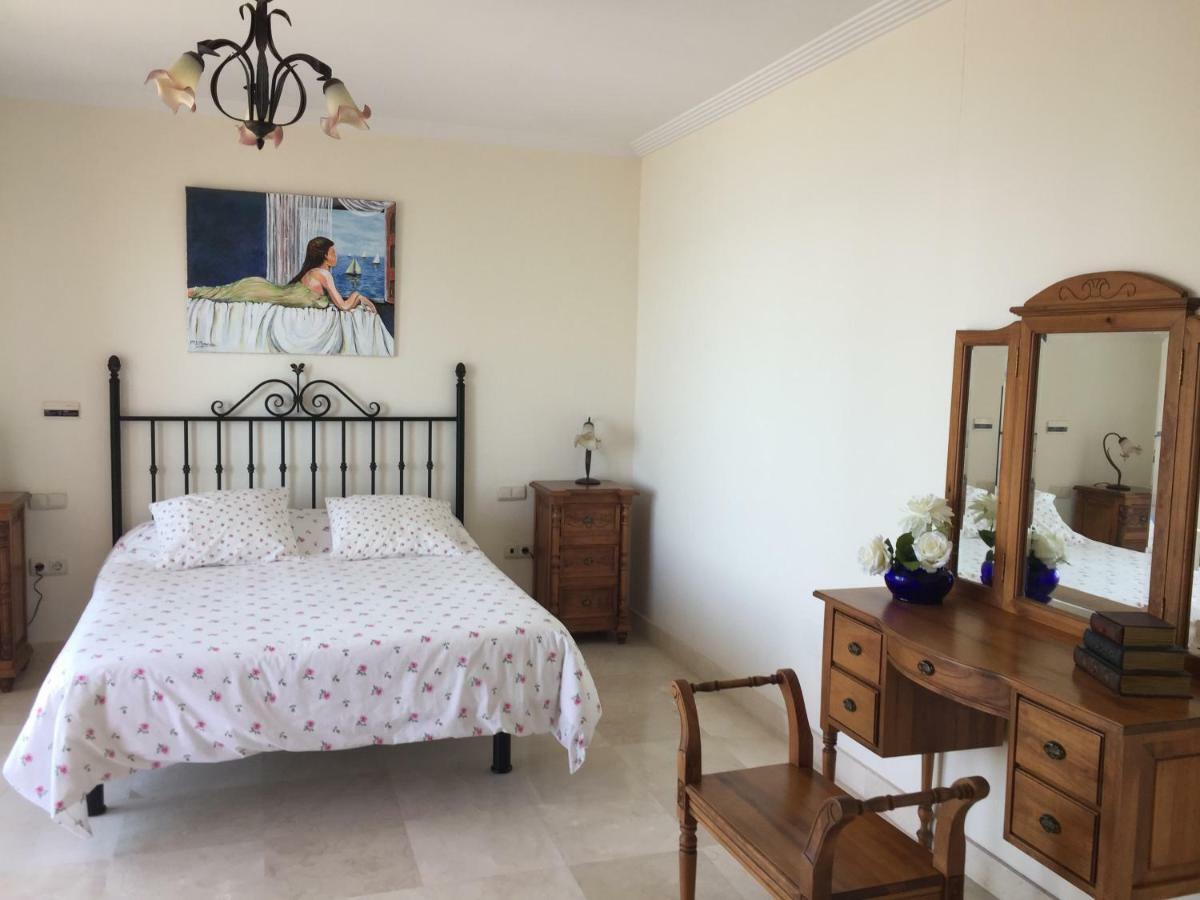 Urb Playa Azul 24 Villa Естепона Екстериор снимка